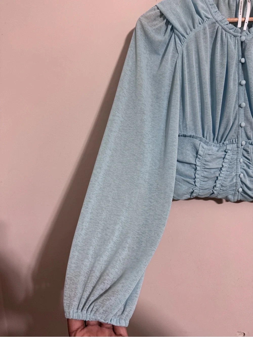 Anthropologie Long Sleeve Femme Ruched Cropped Top Women's Blue size M Romantic